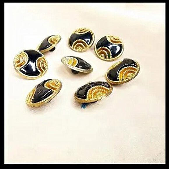 Vintage Button Set, 80s Black & Goldtone Buttons Lot of 8 - Picture 3 of 10